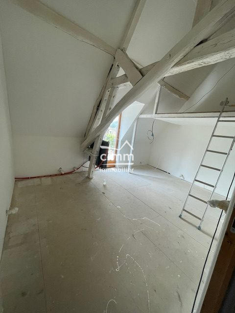 Maison traditionnelle - 130 m² - 6 pièces