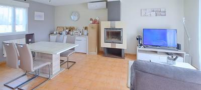 Maison - 94 m² - 4 pièces