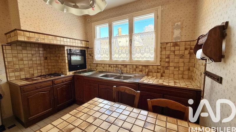 Maison - 98 m² - 5 pièces