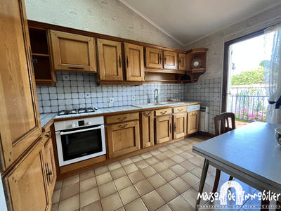 Maison - 111 m² - 6 pièces