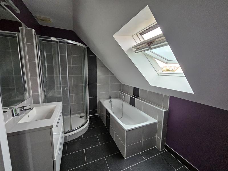 Maison - 92 m² - 4 pièces