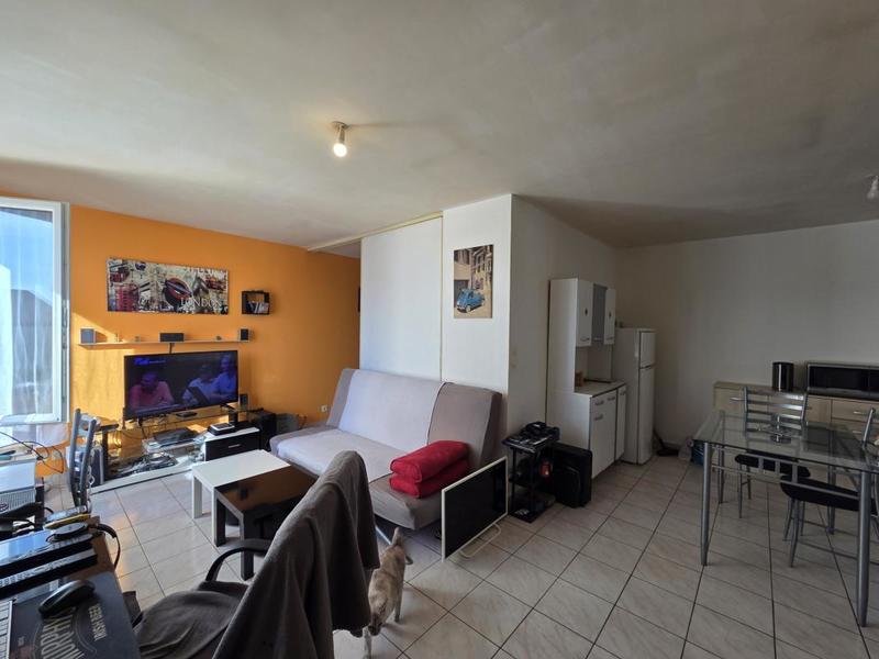 Maison - 176 m² - 12 pièces