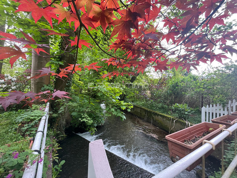 Maison - 197 m² - 7 pièces