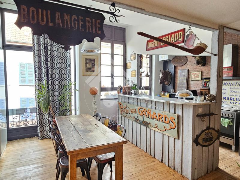 Appartement - 133 m² - 5 pièces