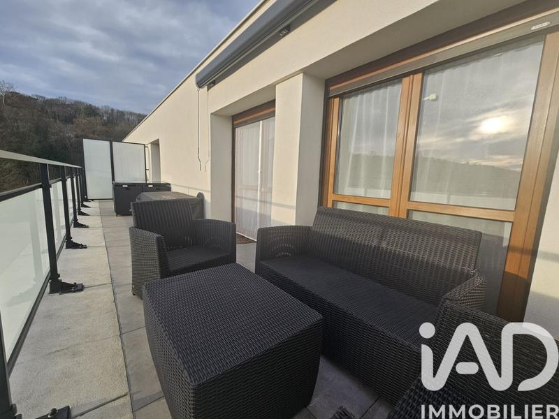 Appartement - 75 m² - 3 pièces