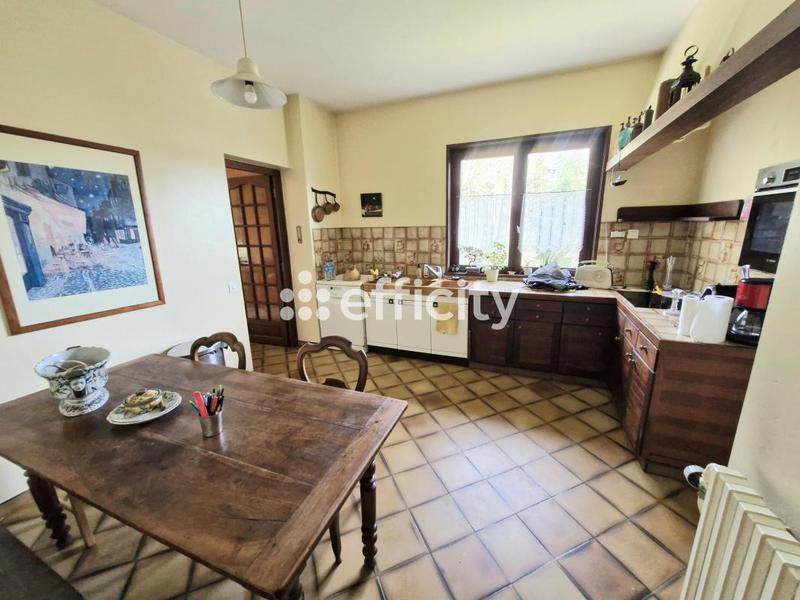 Maison - 157 m² - 7 pièces