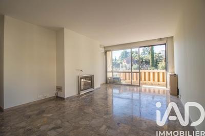 Appartement - 77 m² - 3 pièces