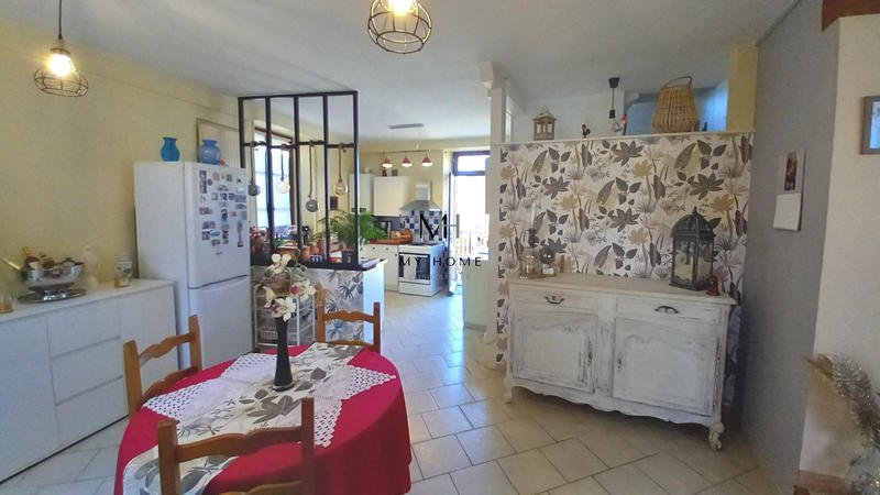 Maison - 150 m² - 6 pièces