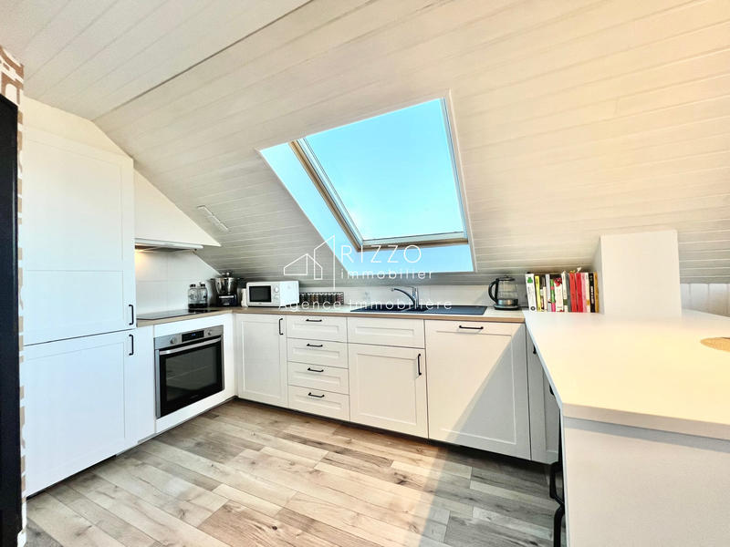 Appartement - 70 m² - 4 pièces