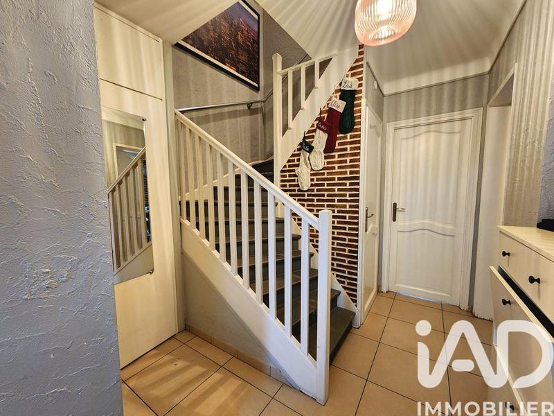 Maison - 110 m² - 6 pièces