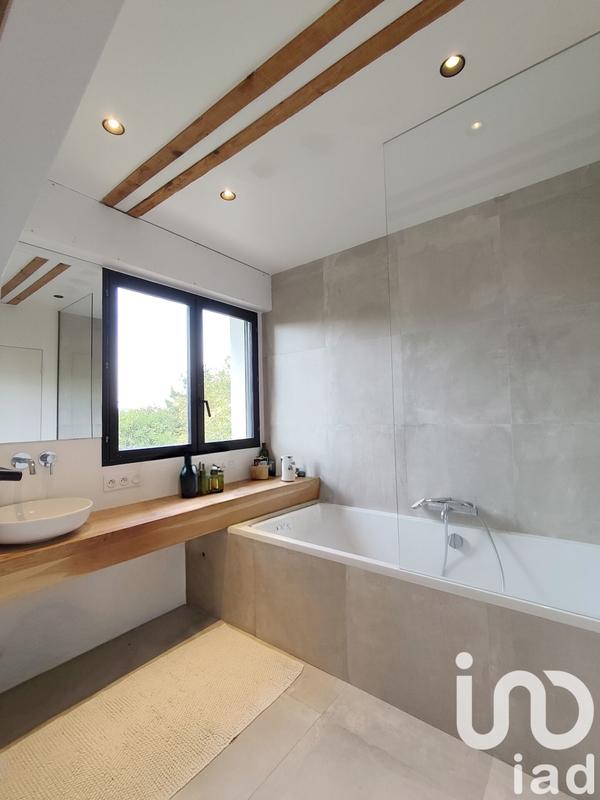 Maison de maîtres - 160 m² - 6 pièces