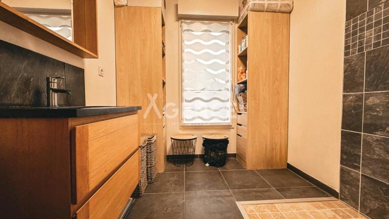 Maison - 88 m² - 4 pièces