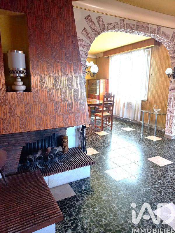 Maison - 155 m² - 9 pièces