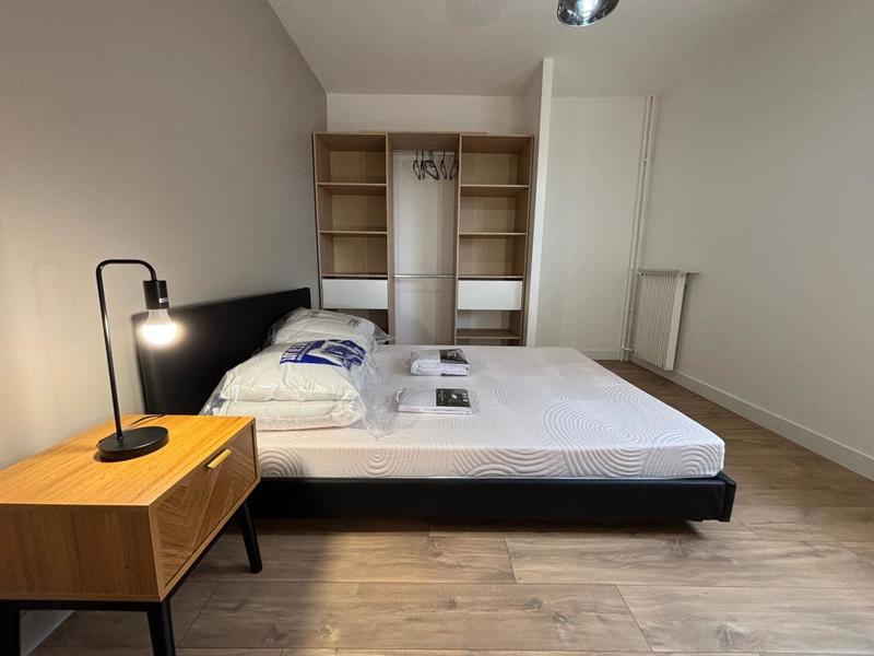 Appartement - 115 m² - 6 pièces