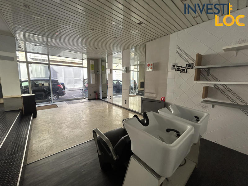 Local commercial - 65 m²