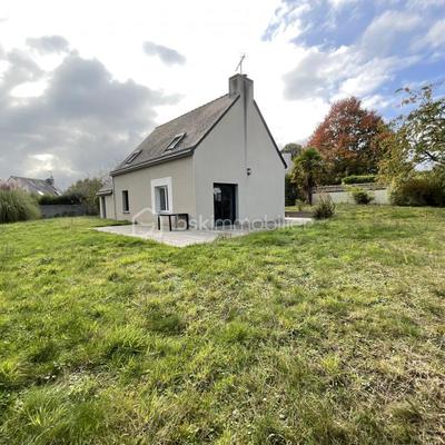 Maison - 101 m² - 5 pièces