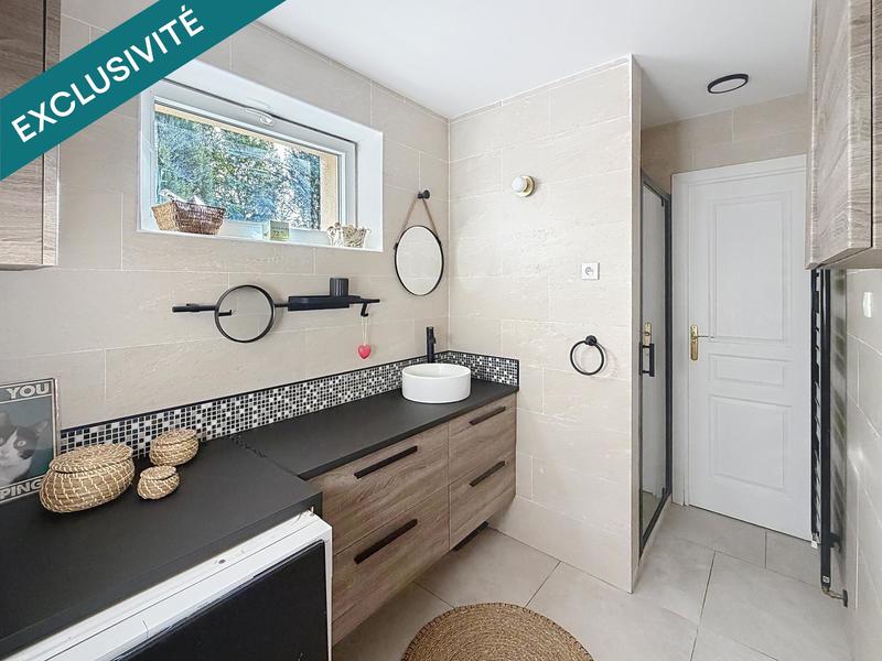 Maison - 94 m² - 4 pièces