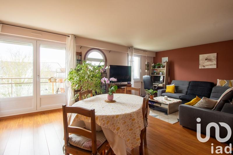 Appartement - 122 m² - 6 pièces