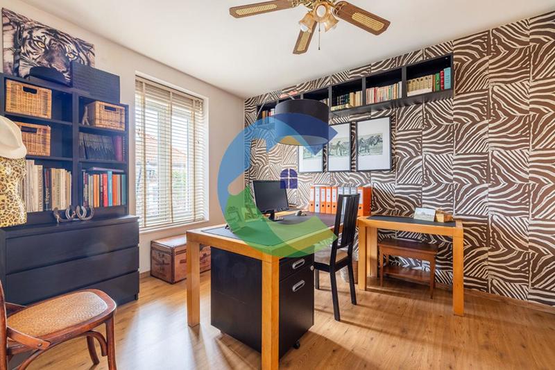 Maison - 175 m² - 7 pièces