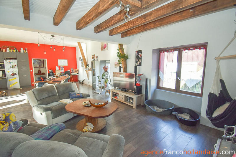 Maison - 189 m² - 7 pièces