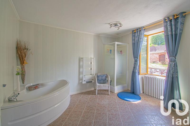 Maison - 172 m² - 8 pièces