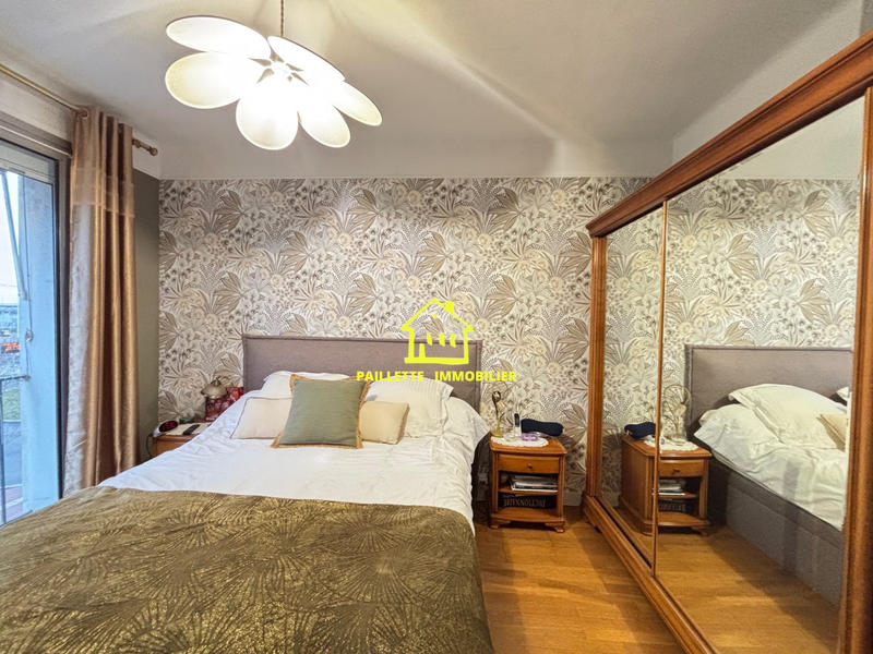 Appartement - 64 m² - 2 pièces