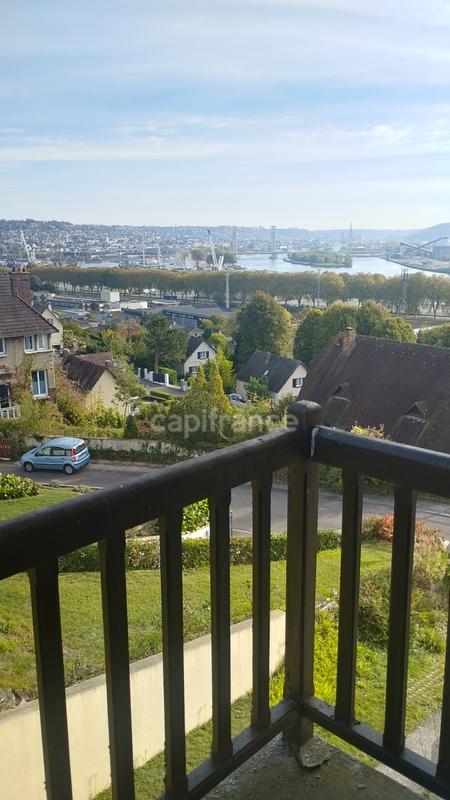 Maison - 99 m² - 5 pièces