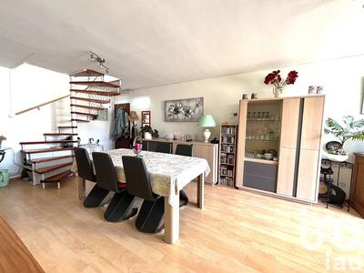Duplex - 92 m² - 4 pièces