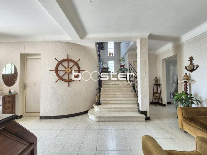 Maison ancienne - 177 m² - 7 pièces