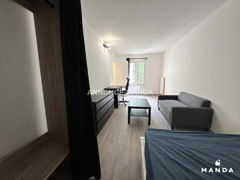 Chambre - 16 m² - 5 pièces