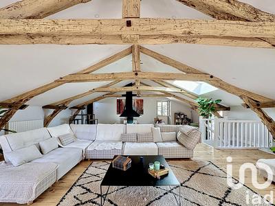 Maison - 350 m² - 7 pièces