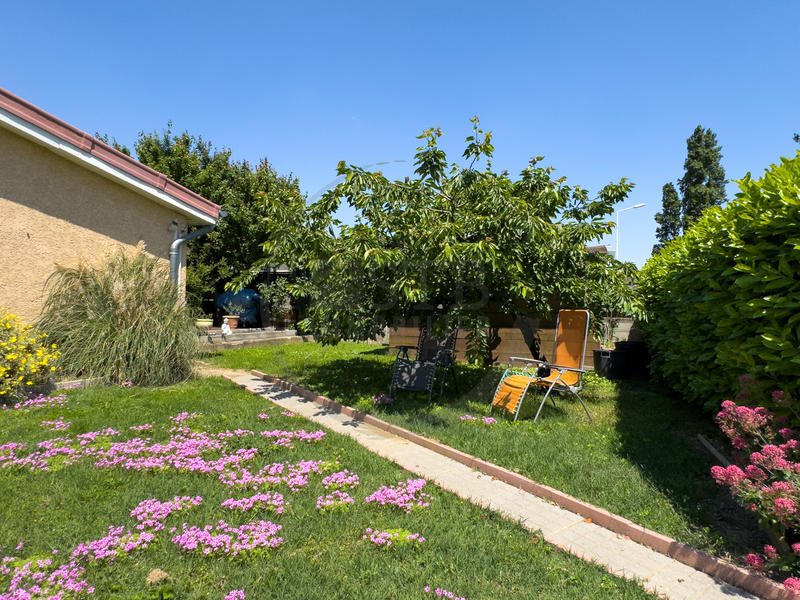 Maison - 97 m² - 5 pièces