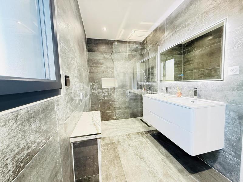 Maison - 126 m² - 6 pièces