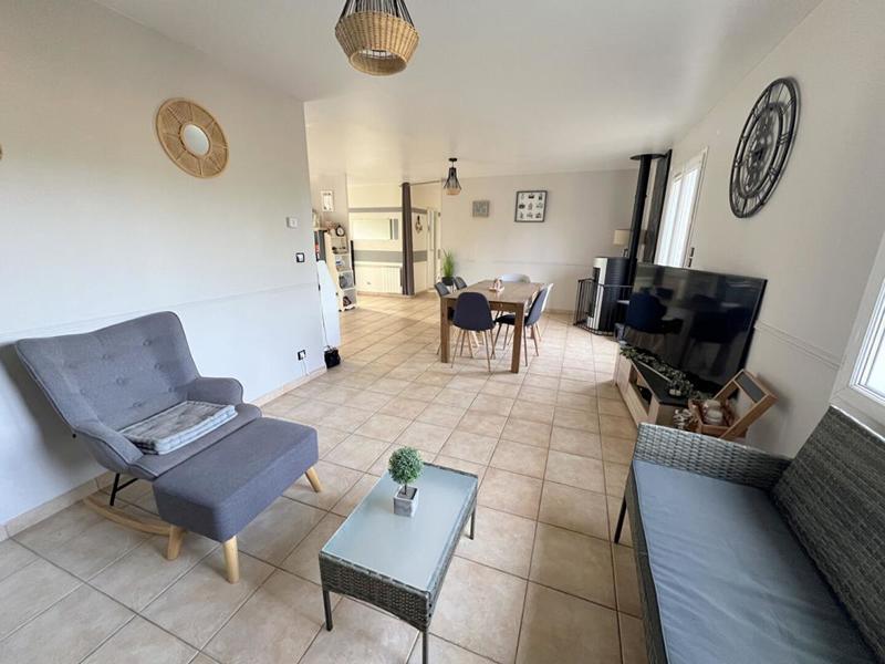 Maison - 92 m² - 4 pièces