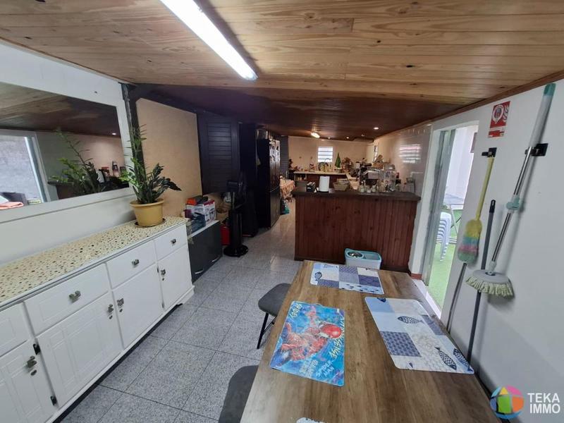 Villa - 170 m² - 6 pièces