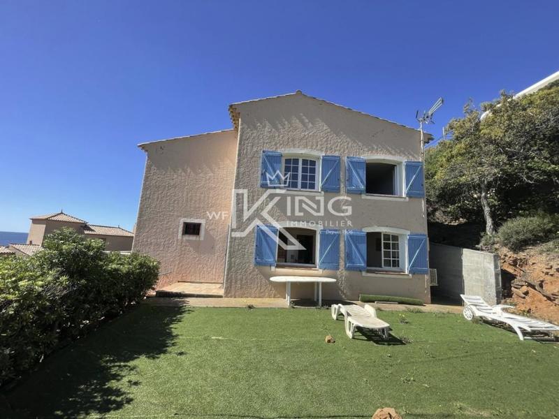 Villa - 212 m² - 6 pièces