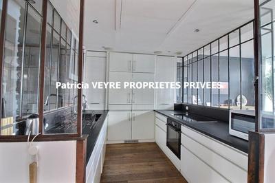 Loft - 230 m² - 7 pièces