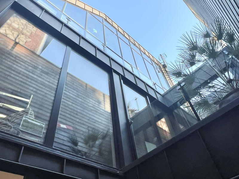 Maison - 217 m² - 6 pièces