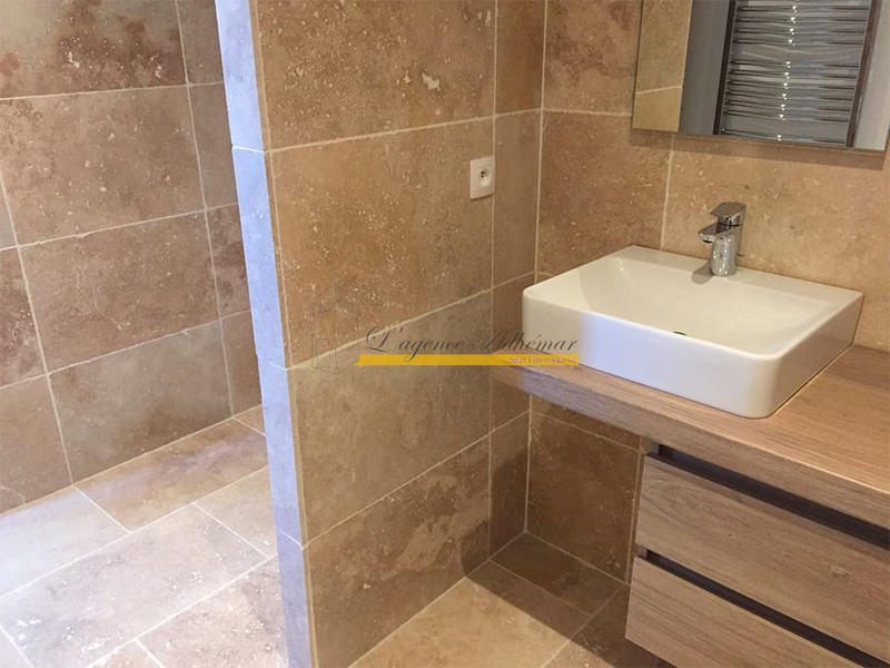 Appartement - 49 m² - 2 pièces