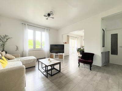 Maison - 125 m² - 7 pièces