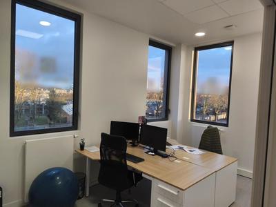Bureau - 149 m²