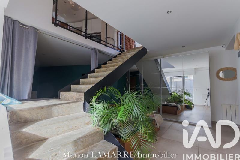 Maison - 181 m² - 7 pièces