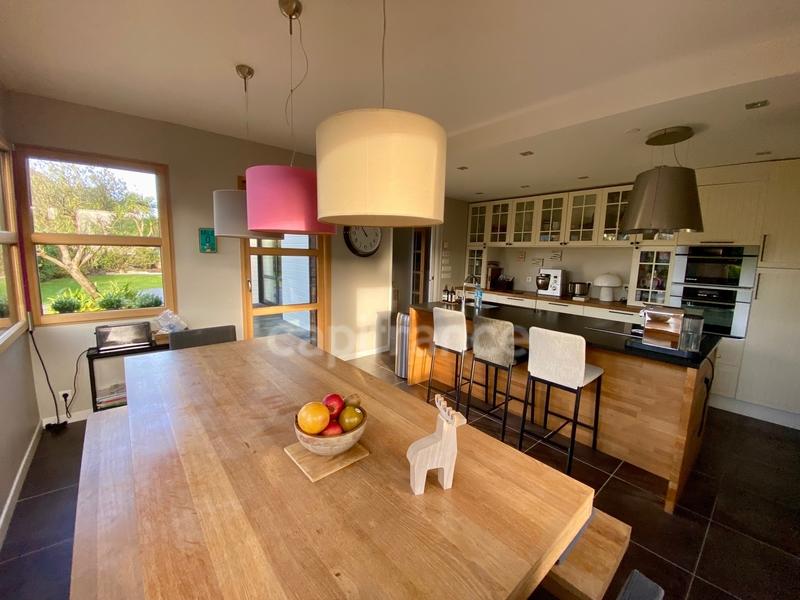 Maison - 157 m² - 6 pièces