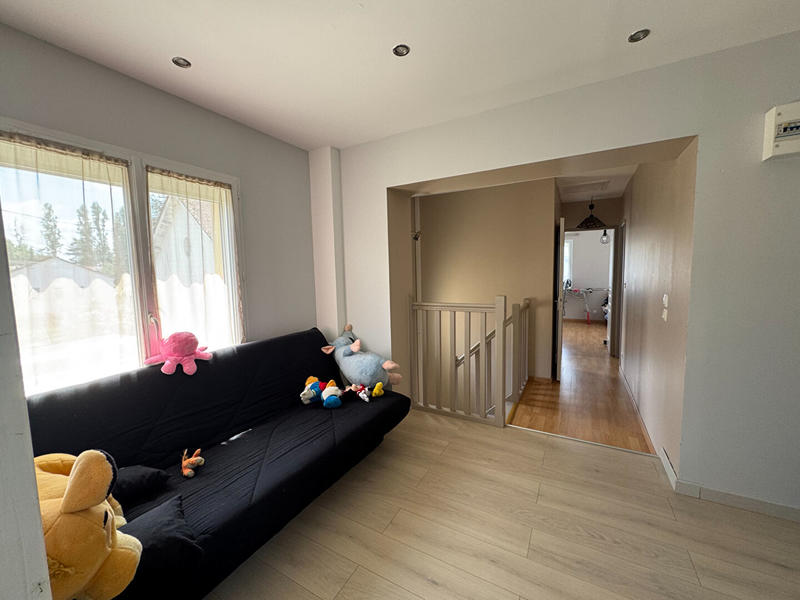 Maison - 130 m² - 6 pièces