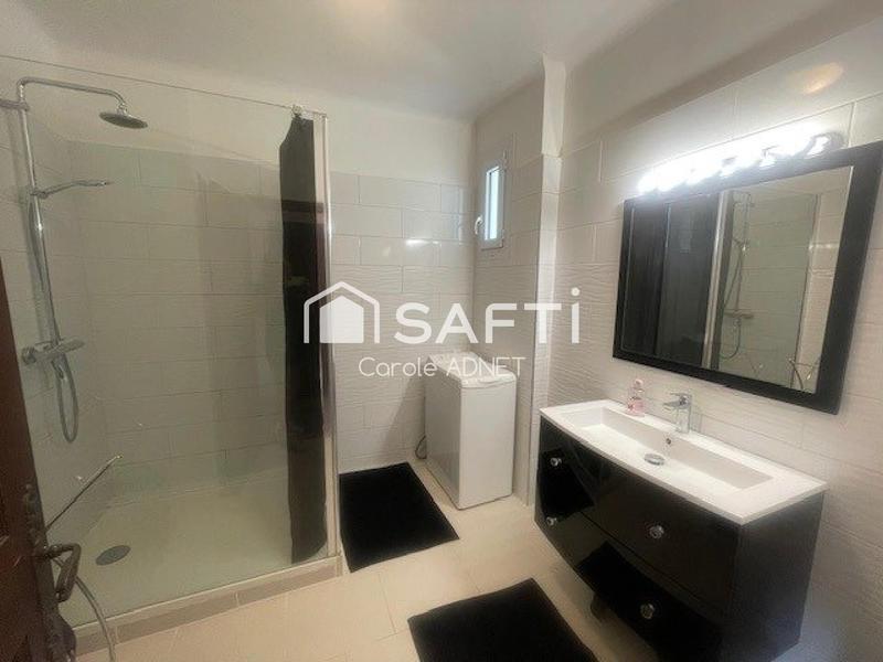 Maison - 200 m² - 7 pièces