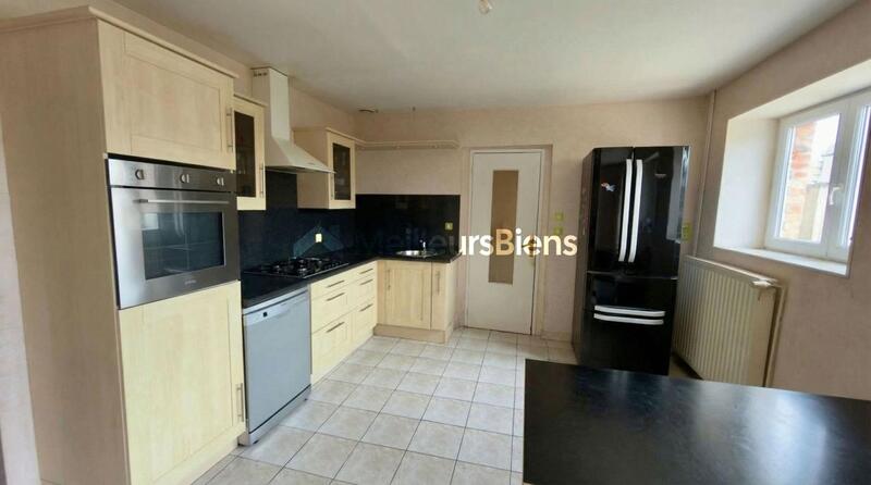 Maison - 122 m² - 5 pièces