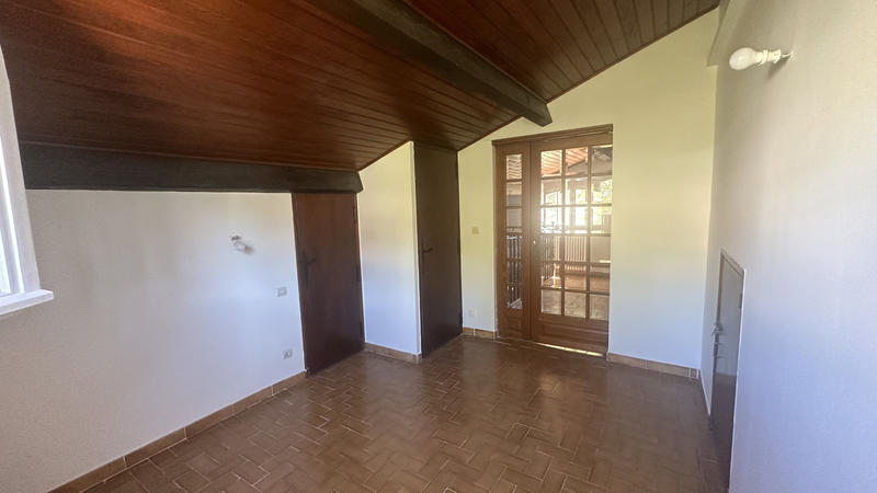 Villa - 264 m² - 7 pièces