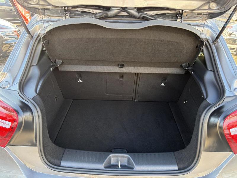 Mercedes Classe a Amg-Line A180 Fascination 122 7g-Dct