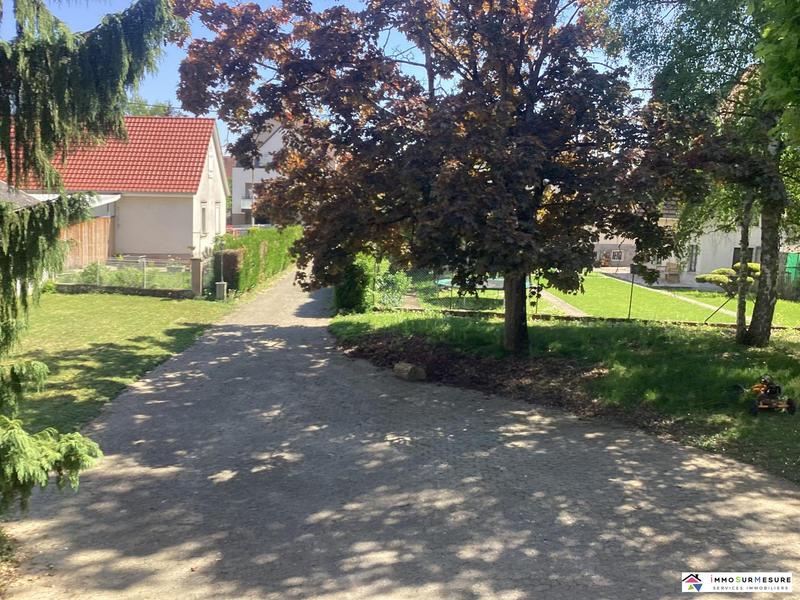 Loft - 69 m² - 2 pièces