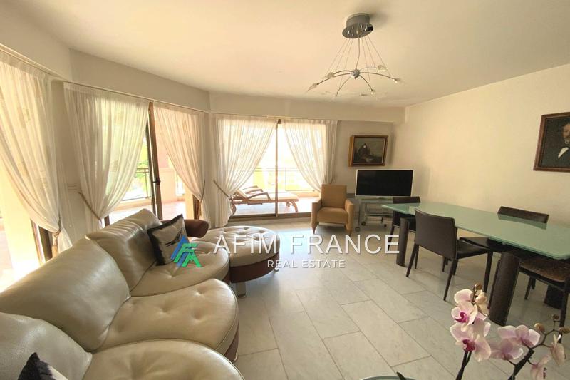 Appartement - 73 m² - 4 pièces